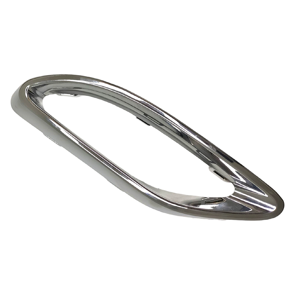 Mercedes W205, W212 için Egzoz Ucu - Sol